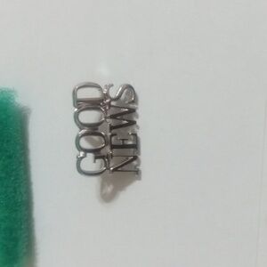 RARE Tiffany & Co. Silver 'Good News' Pin/Lapel/Tie Pin 1970,S